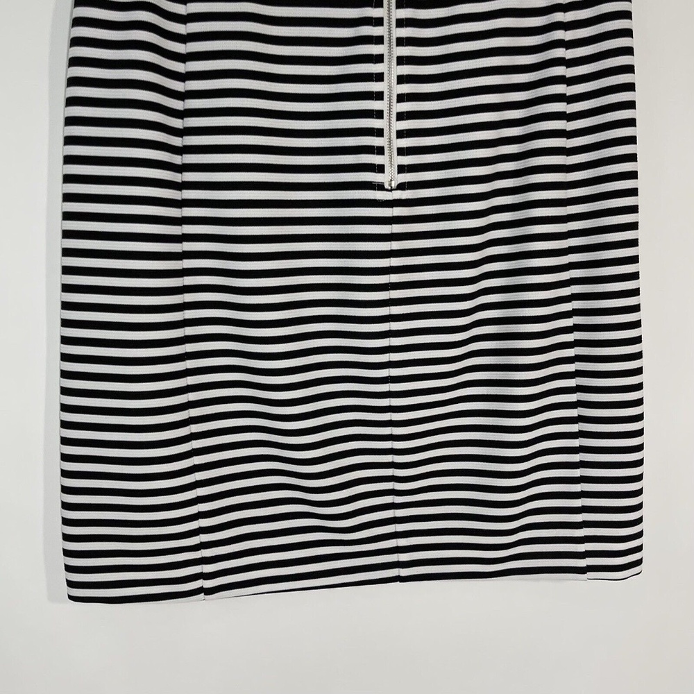 41 Hawthorn Women’s Size Medium Black White Striped Print Walt Zip Mini Skirt - Picture 8 of 9
